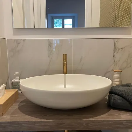 Apartament Angolo Di Zoe *