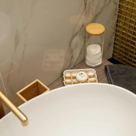 Apartament Angolo Di Zoe *